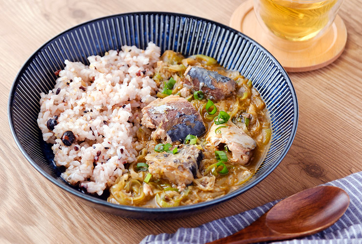鯖缶と長ねぎのカレー