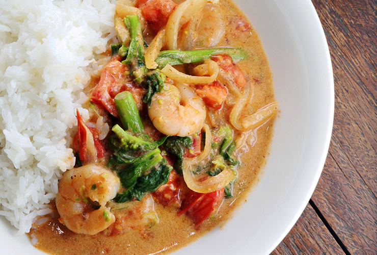 カレーの壺レシピ 菜の花とエビのカレー