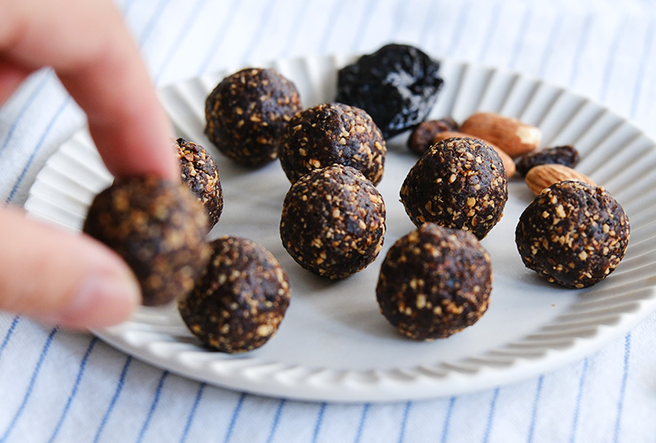 ヴィーガンおやつエナジーボール