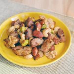 ナッツとベーコンのスパイシー炒め