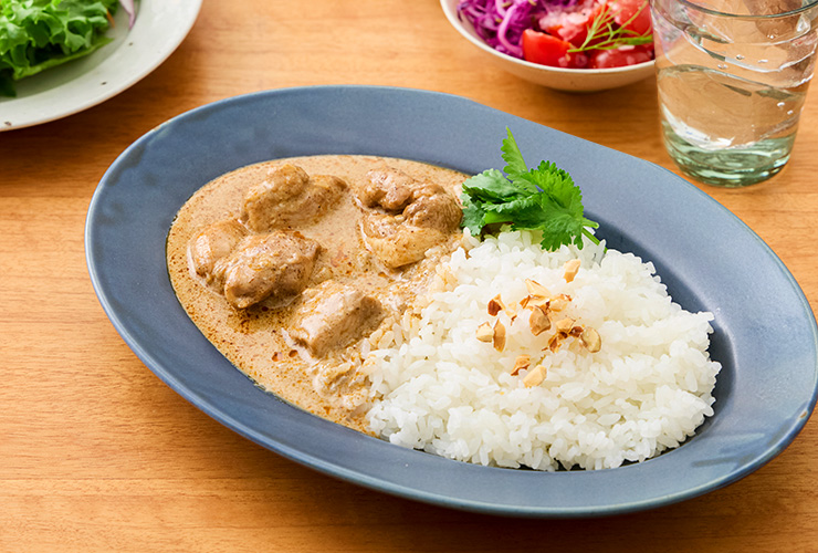 基本の作り方 ココナッツミルクのチキンカレー