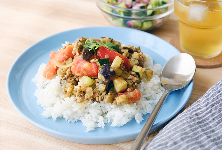 カレーの壺レシピ｜夏野菜のキーマカレー